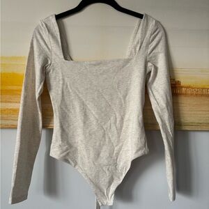 Aritzia casual contour bodysuit